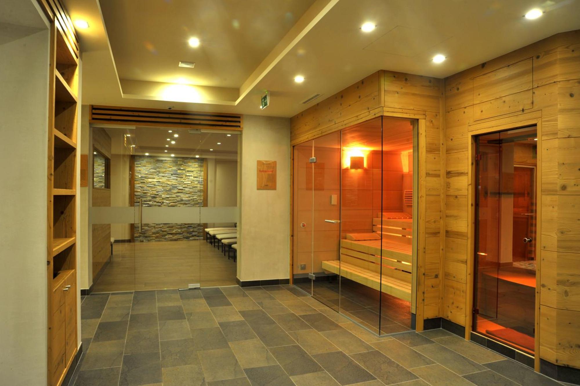 Hotel Maria Theresia Ischgl Kültér fotó