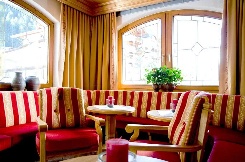 Hotel Maria Theresia Ischgl Kültér fotó