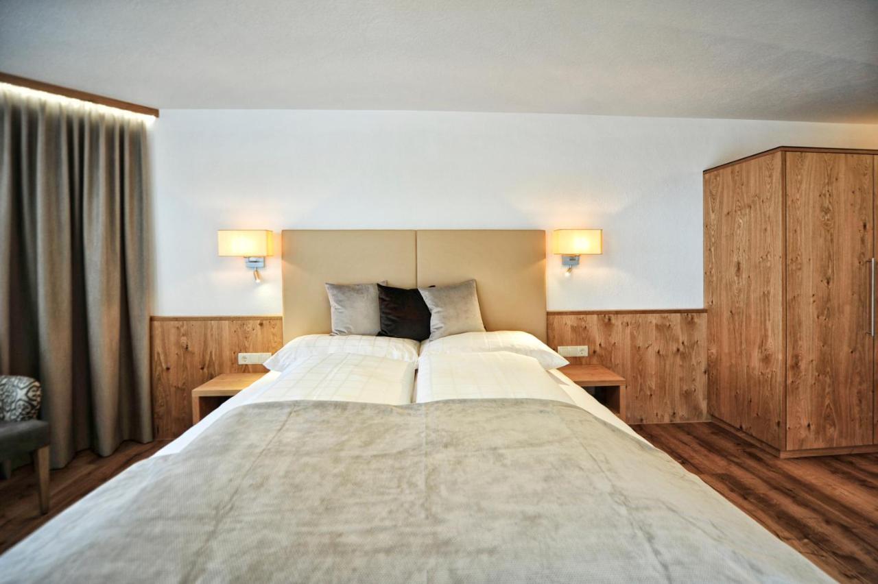 Hotel Maria Theresia Ischgl Kültér fotó